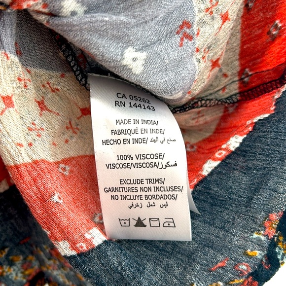 California Moonrise Blue Cream Patchwork Style Long Sleeved Boho Top - Picture 9 of 10